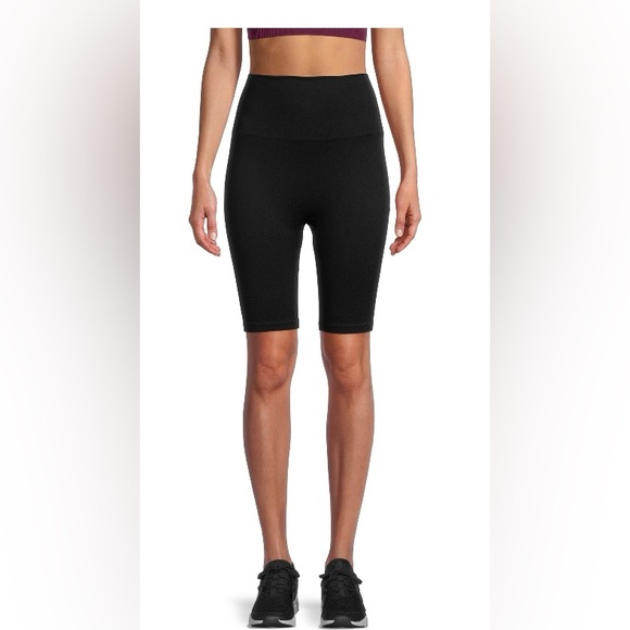 Warners Women’s Seamless Twill high waisted shaping shorts; size: XS, S/M - Picture 1 of 5